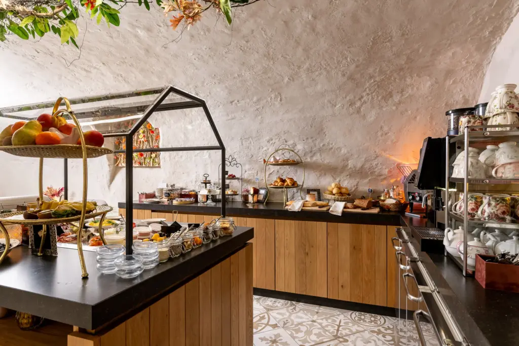 Het assortiment op het ontbijtbuffet van Hotel de Castillion