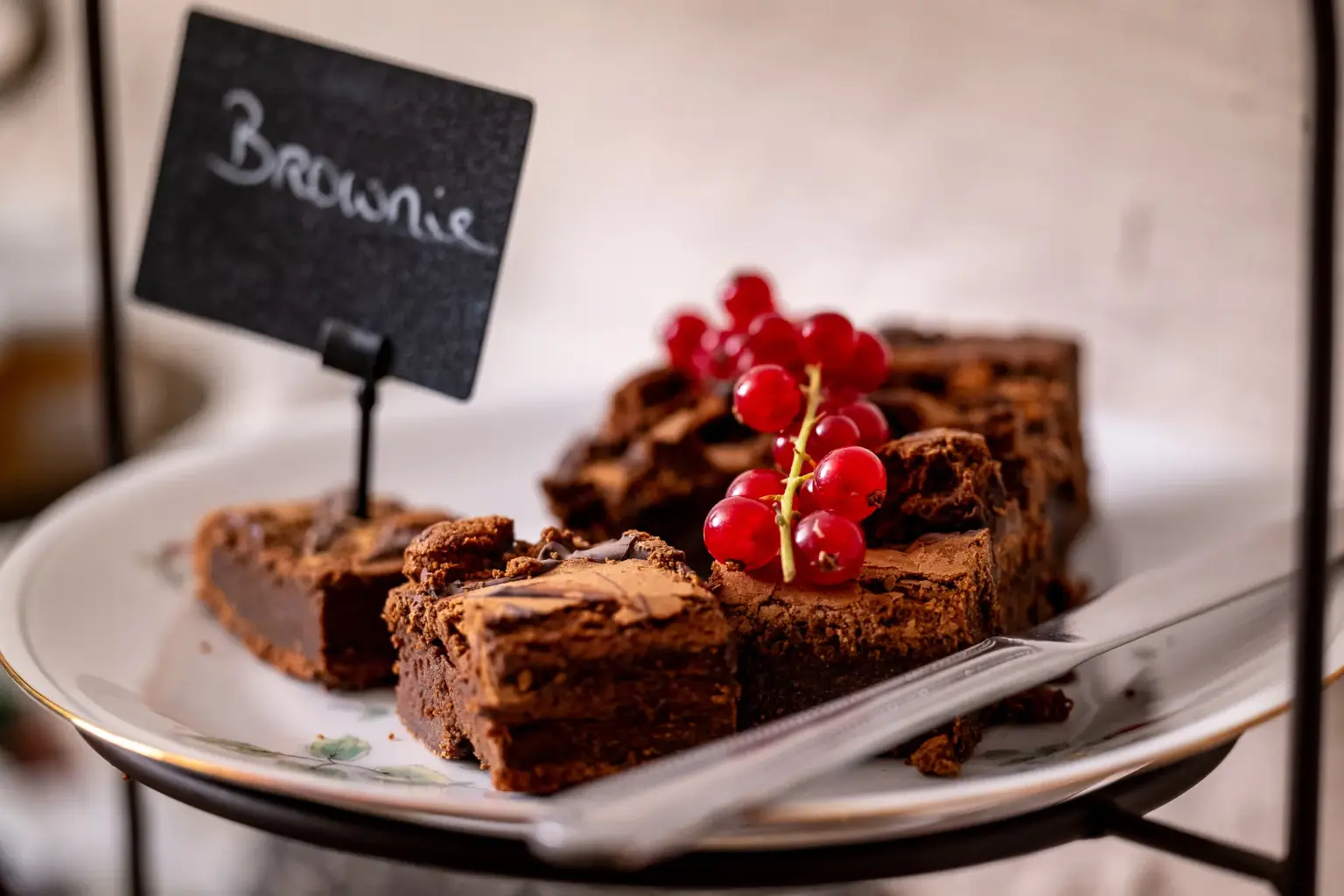 Verse brownies op het ontbijtbuffet bij Hotel De Castillion