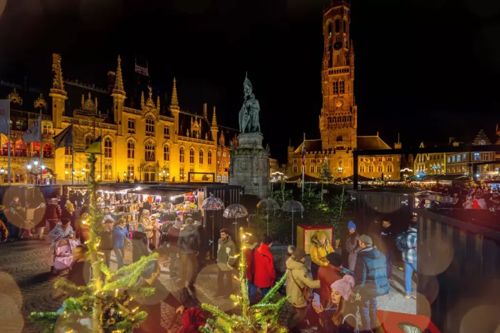 Christmas markets in bruges main square